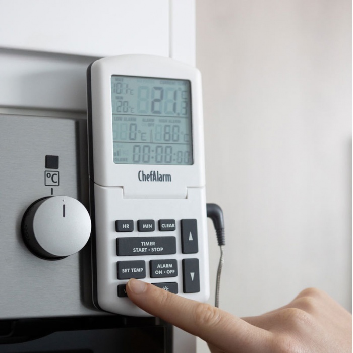 chefalarm-cooking-thermometer-timer (3)_6a0a6aeced4f2912247707.jpg